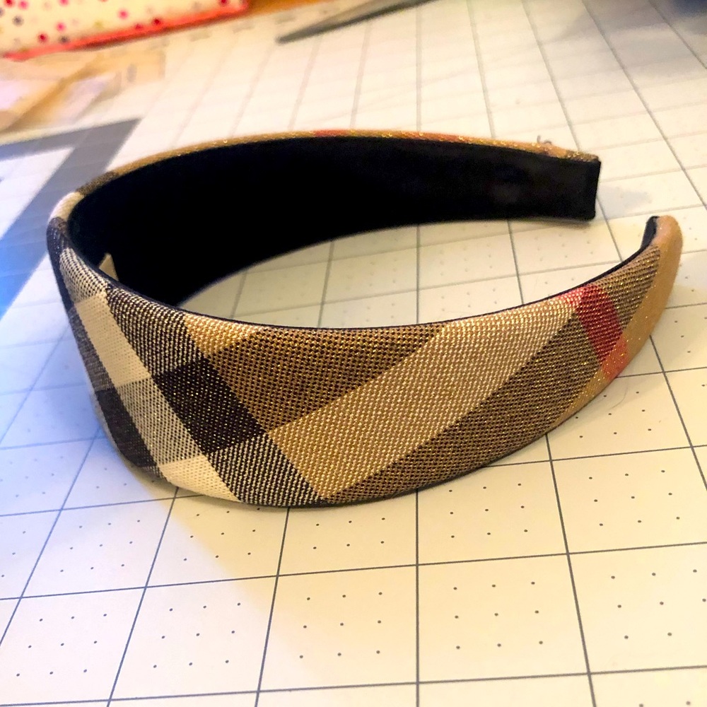 Burberry headband